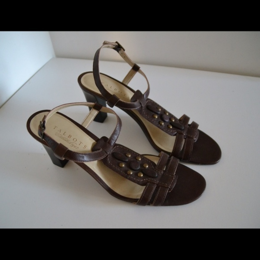 NWOT Talbots sandals